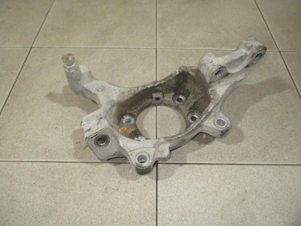 Кулак поворотный передний левый, 3000 рублей, Пермь