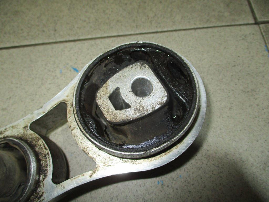 Опора КПП задняя, 1200 рублей, Пермь