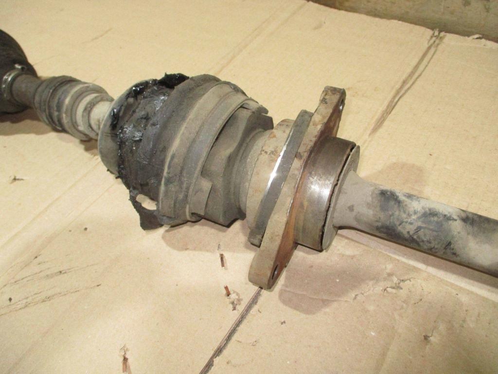 Полуось передняя правая, 10000 рублей, Пермь