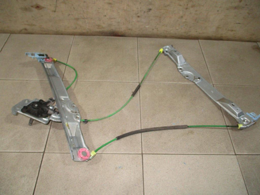 Стеклоподъемник механический передний правый, 1000 рублей, Пермь