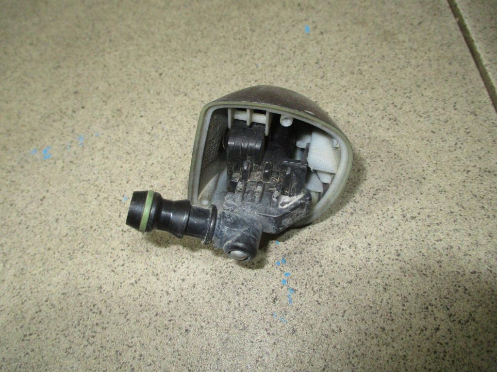 Форсунка омывателя фары, 1500 рублей, Пермь