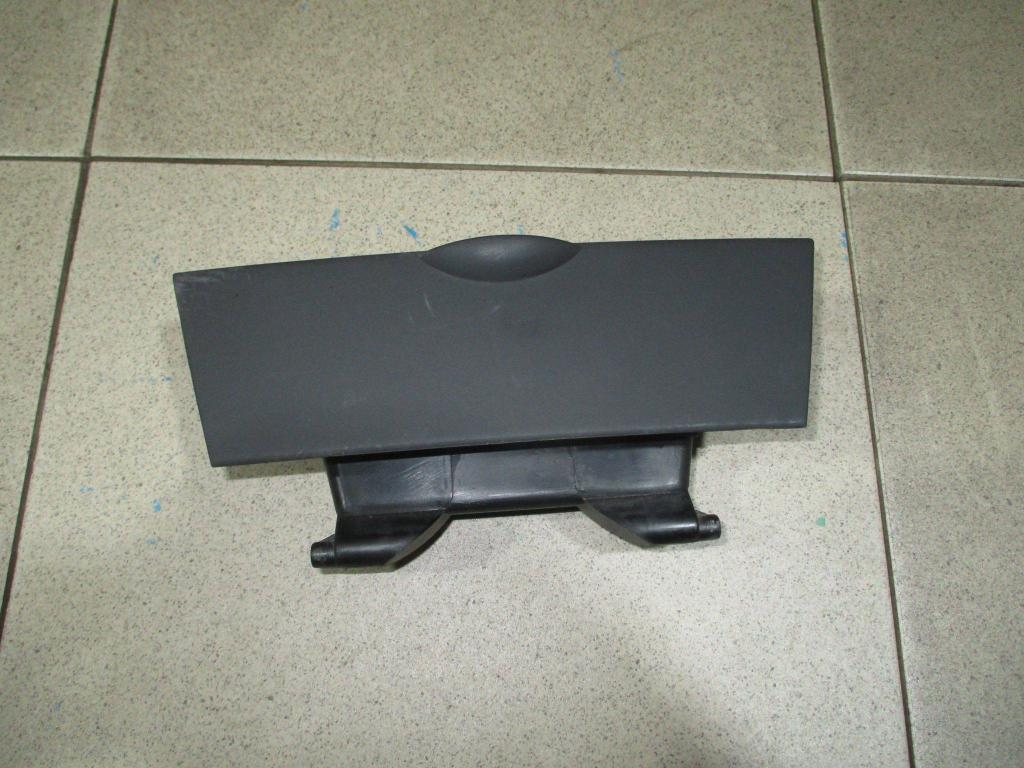 Пепельница передняя, 1000 рублей, Пермь