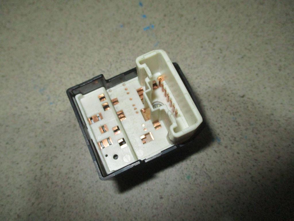 Переключатель регулировки зеркала, 500 рублей, Пермь