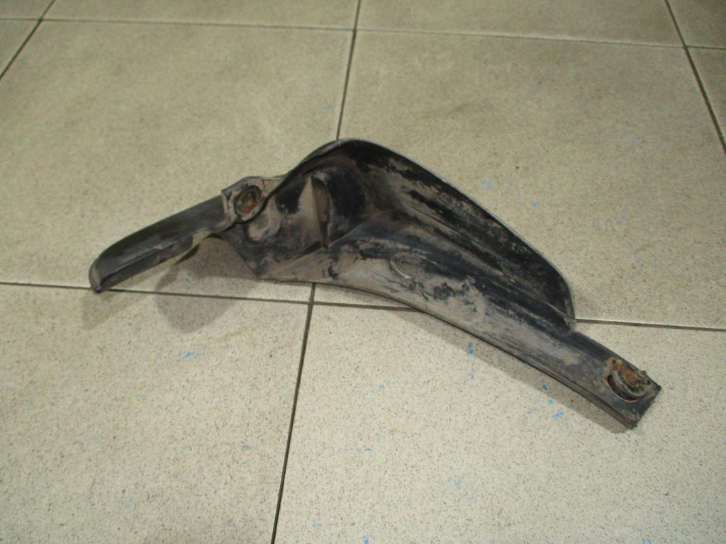 Брызговик передний левый, 1000 рублей, Пермь