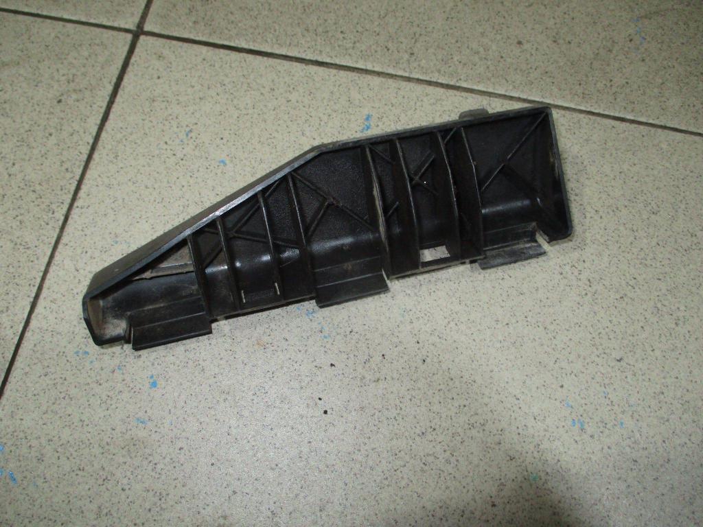 Кронштейн заднего бампера правый, 500 рублей, Пермь