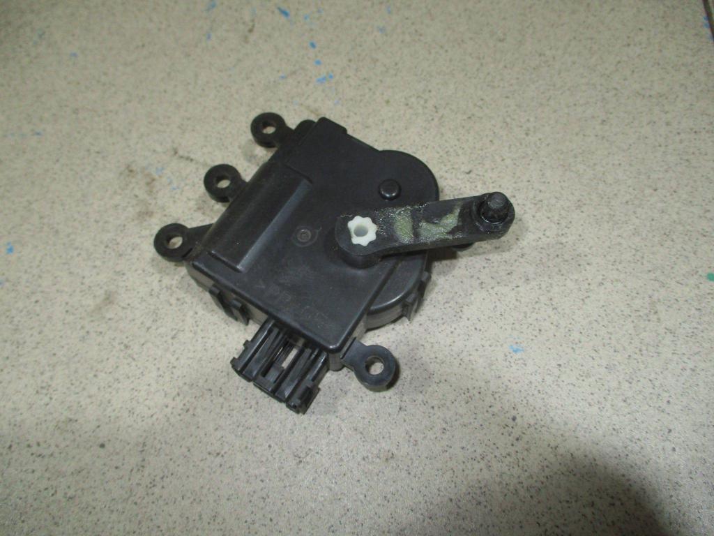 Моторчик заслонки печки, 500 рублей, Пермь