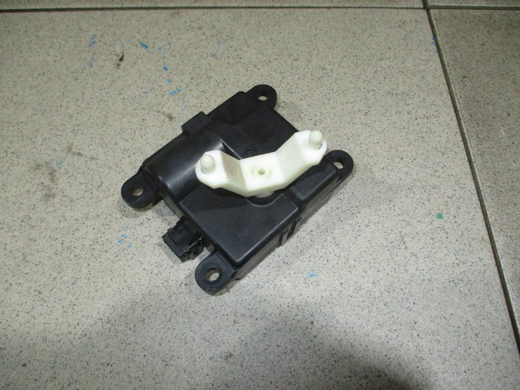 Моторчик заслонки печки, 500 рублей, Пермь