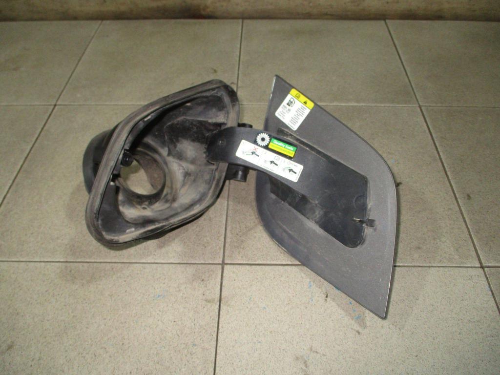 Лючок бензобака, 2000 рублей, Пермь