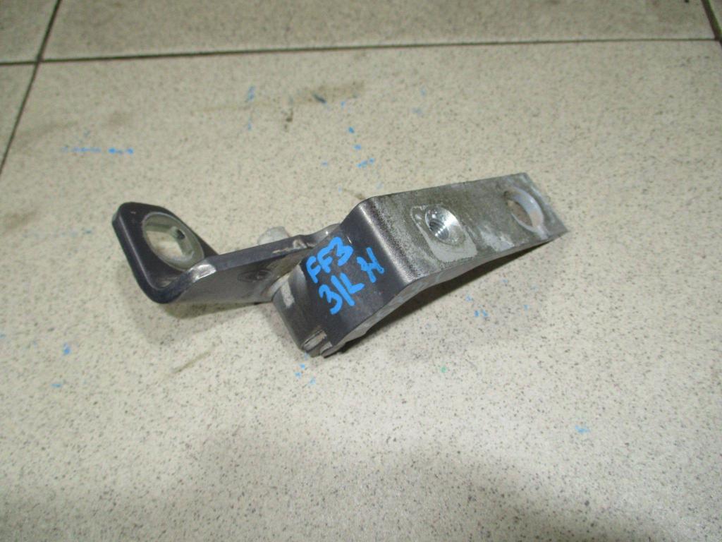 Петля двери задней левой нижняя, 500 рублей, Пермь