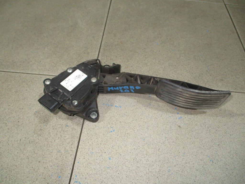 Педаль газа, 2000 рублей, Пермь