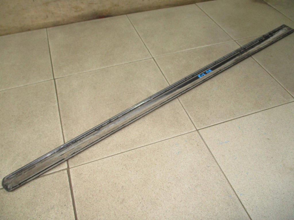 Молдинг передней правой двери, 1600 рублей, Пермь