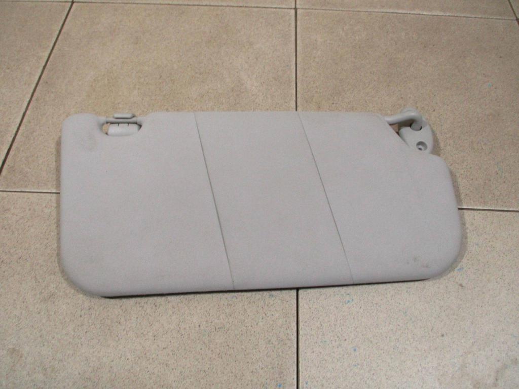 Козырек солнцезащитный левый, 500 рублей, Пермь