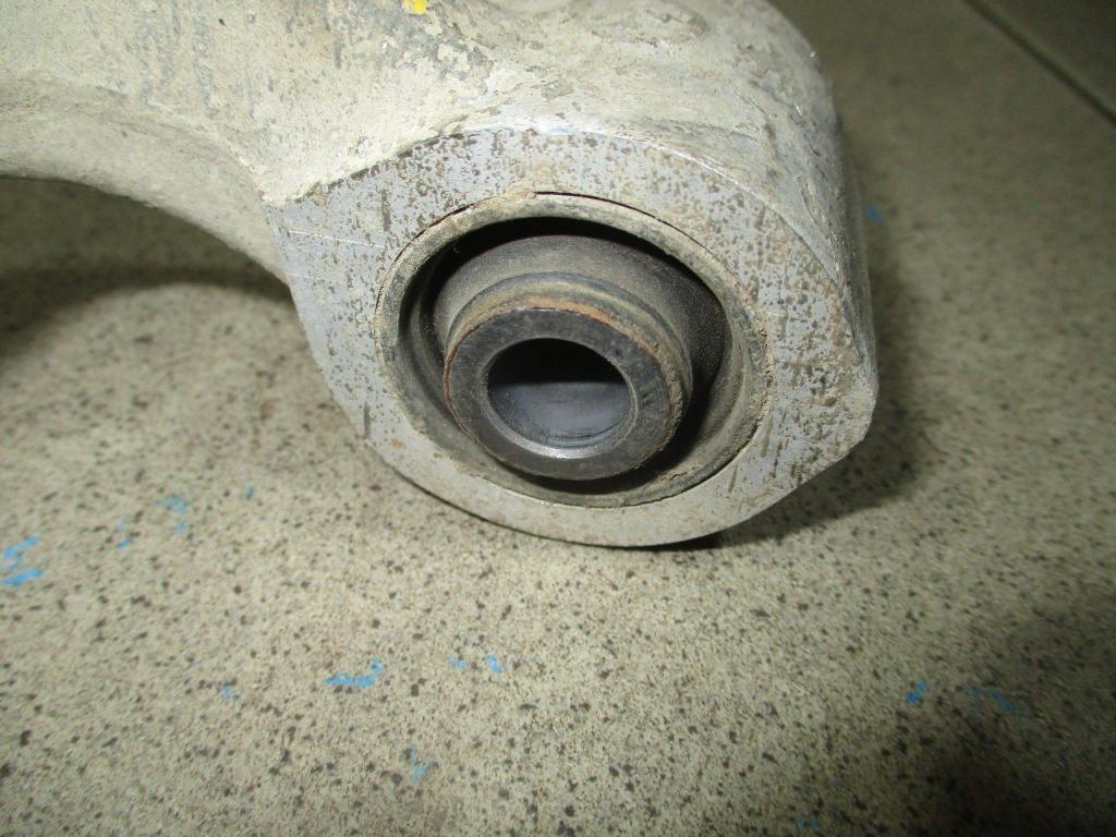 Рычаг задний верхний левый, 2000 рублей, Пермь