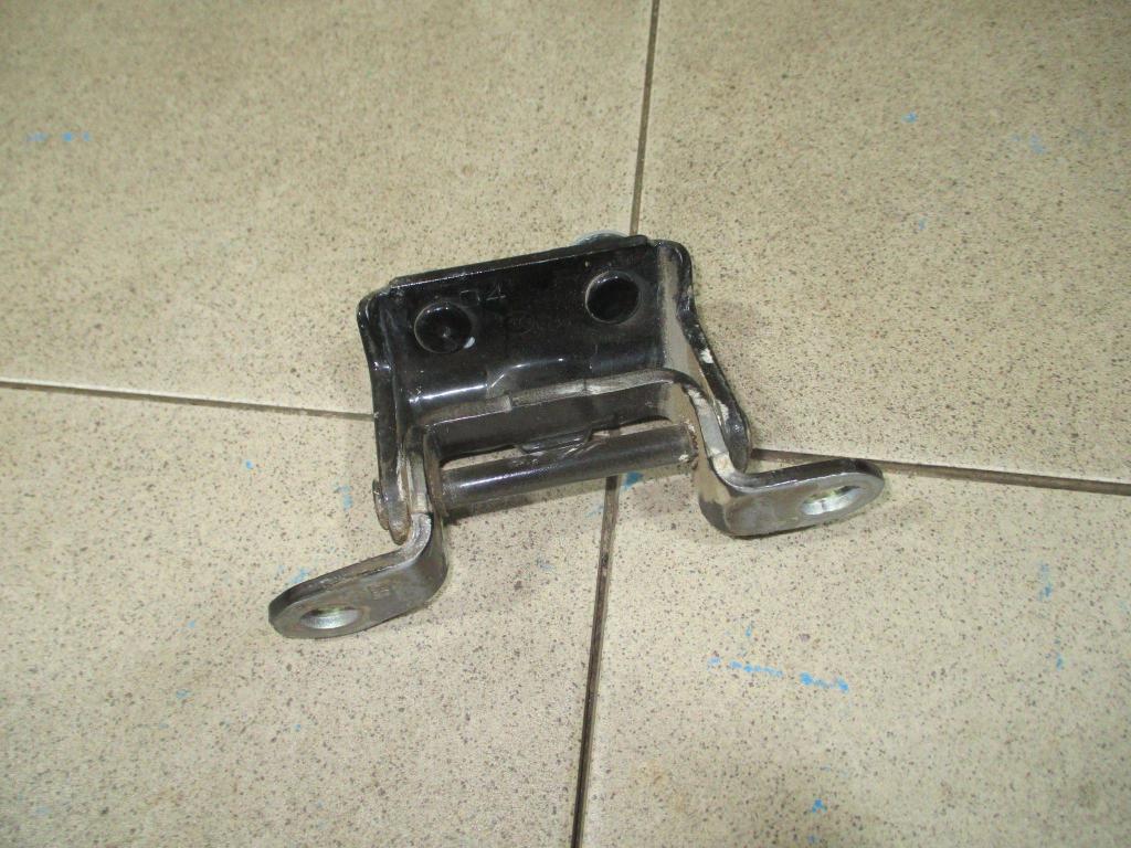 Петля двери задней правой верхняя, 500 рублей, Пермь