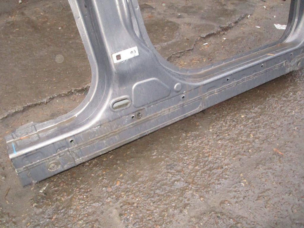 Порог со стойкой правый, 7000 рублей, Пермь