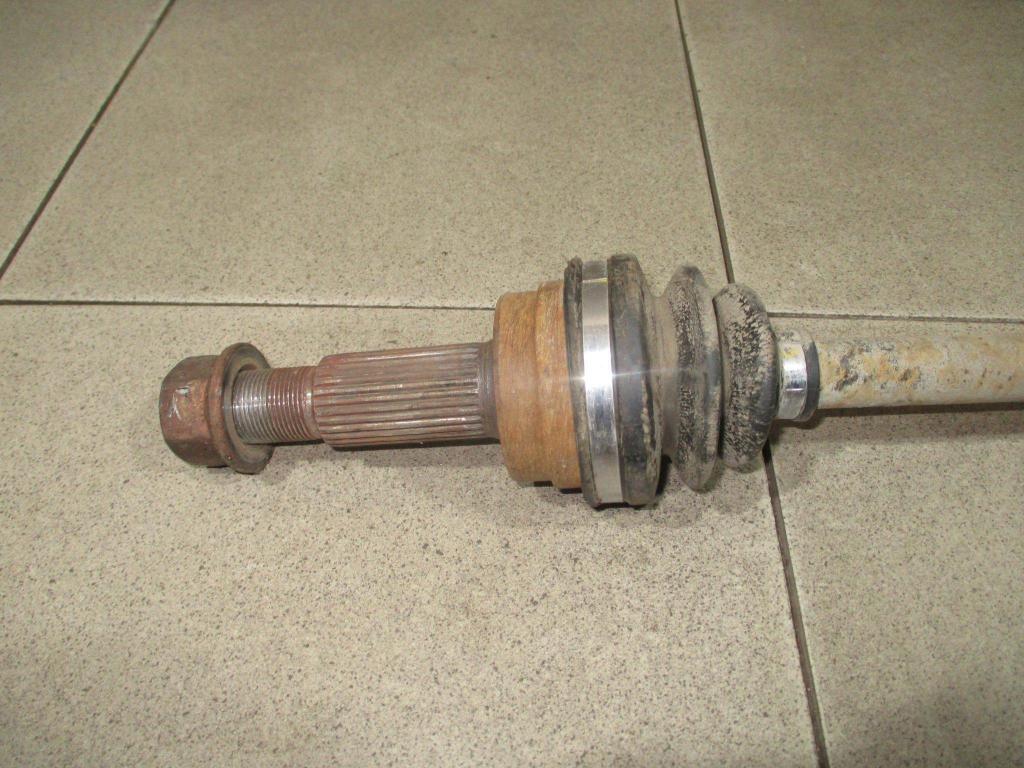 Полуось задняя, 2000 рублей, Пермь