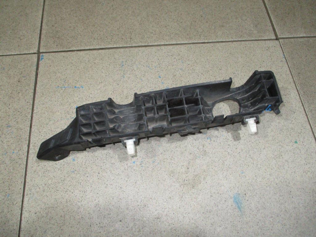 Кронштейн переднего бампера левый, 1200 рублей, Пермь