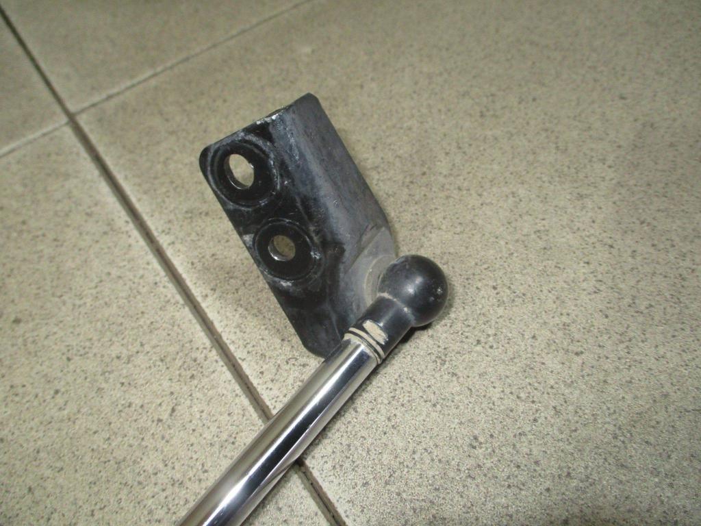 Амортизатор двери багажника, 1000 рублей, Пермь