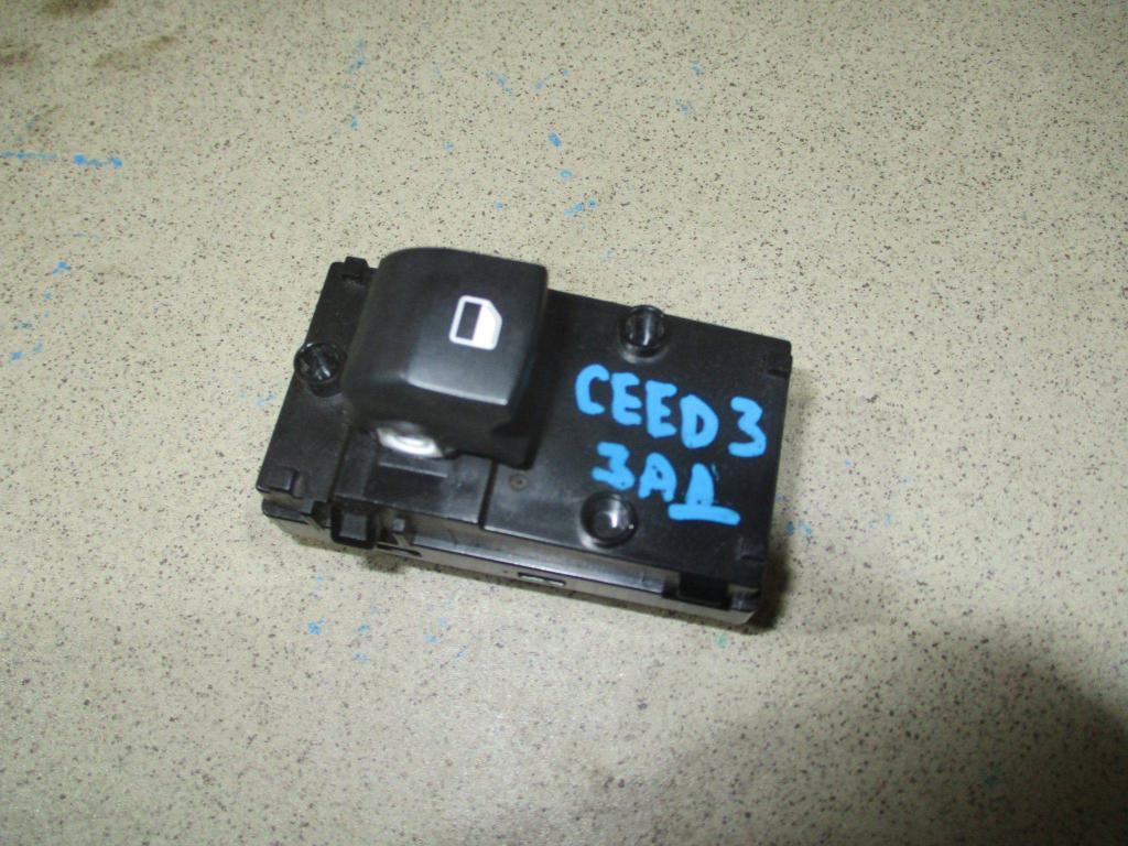 Кнопка стеклоподъемника, 1100 рублей, Пермь