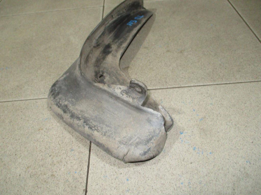 Брызговик передний левый, 500 рублей, Пермь