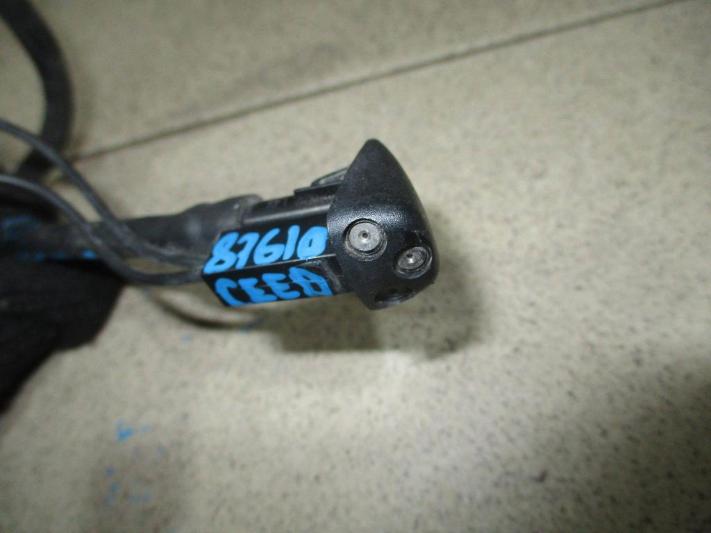 Форсунка омывателя лобового стекла, 1000 рублей, Пермь