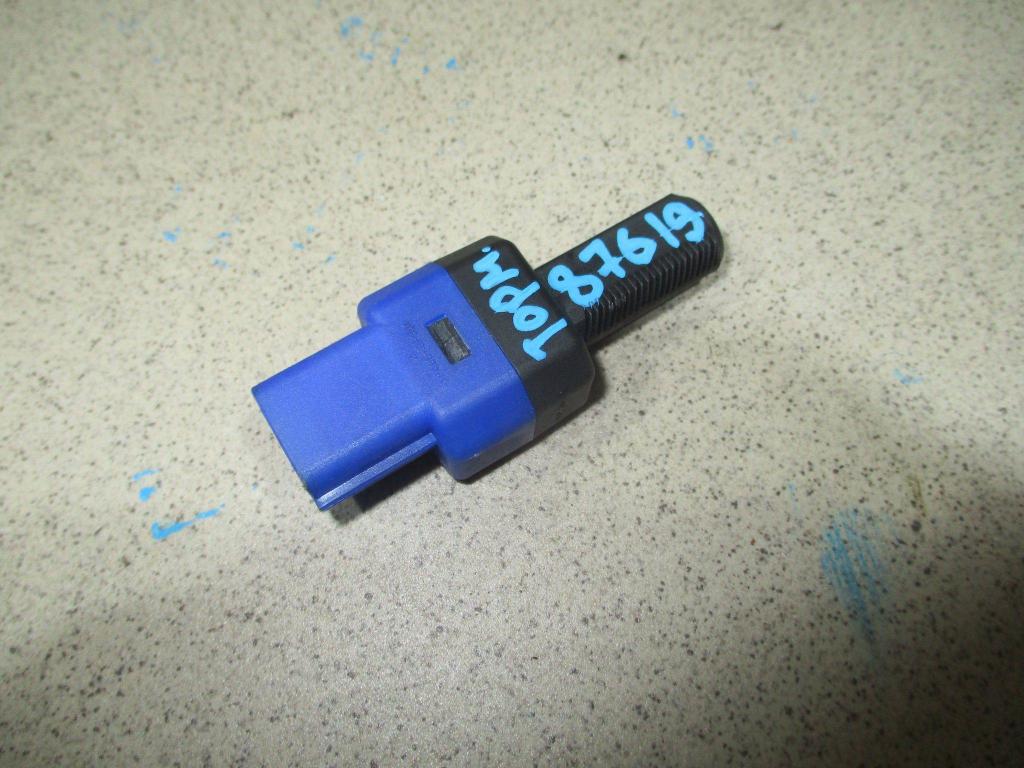 Датчик включения стопсигнала, 500 рублей, Пермь