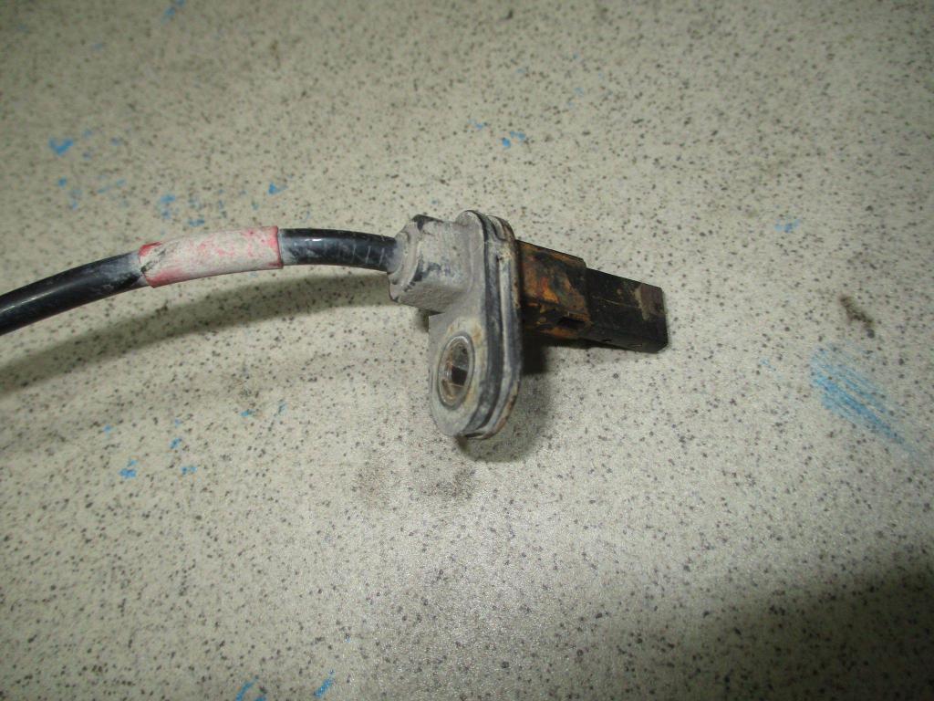 Датчик ABS передний левый, 3000 рублей, Пермь