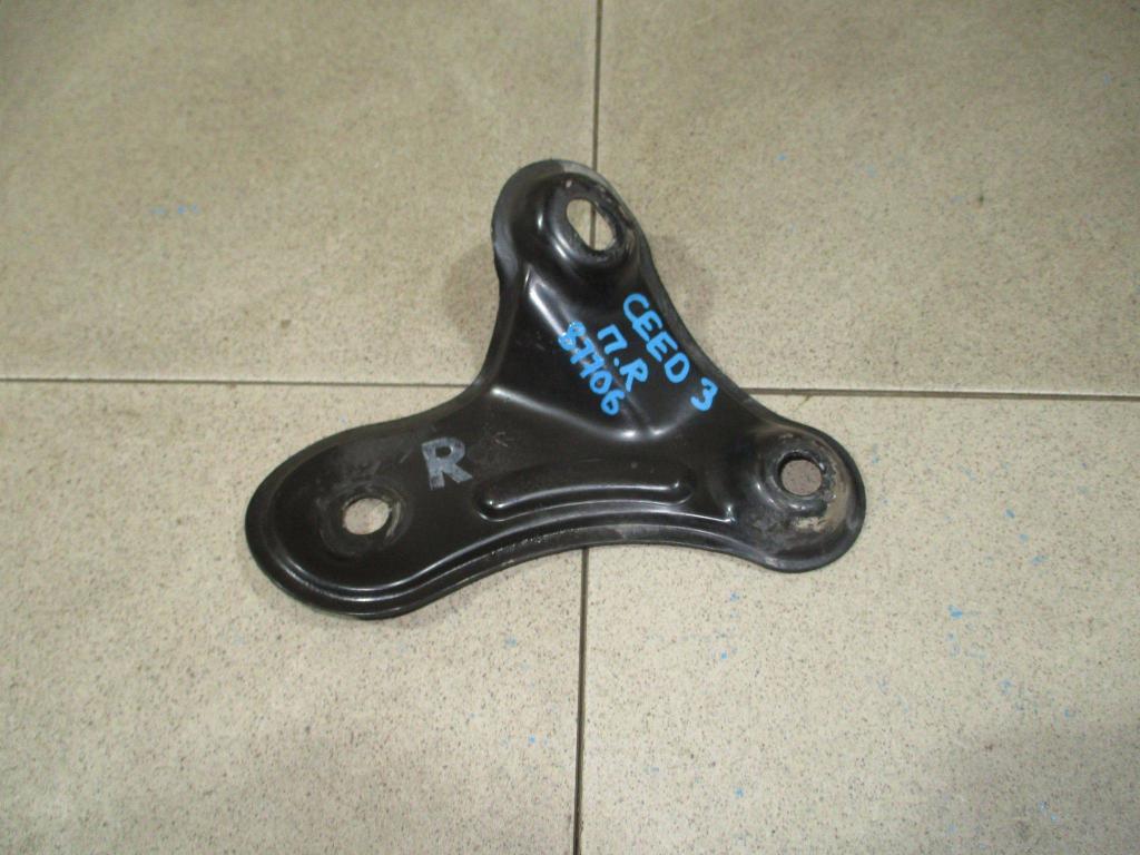 Кронштейн подрамника, 1500 рублей, Пермь