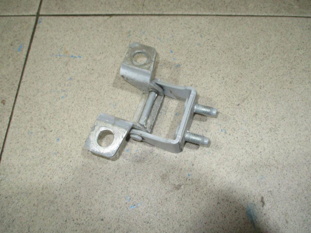 Петля двери багажника, 500 рублей, Пермь