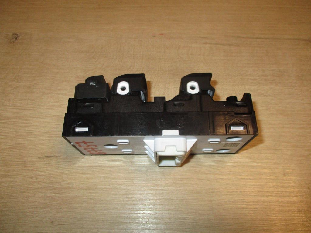 Блок управления стеклоподъемниками, 5000 рублей, Пермь