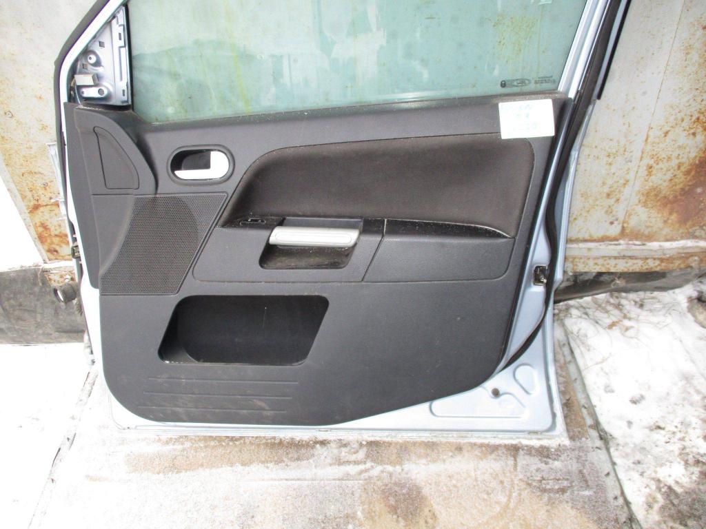 Обшивка двери передней правой, 1000 рублей, Пермь