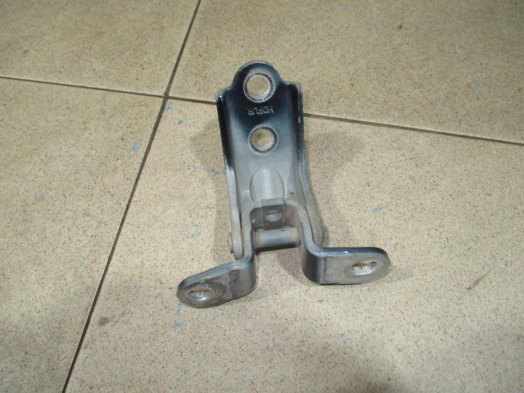 Петля двери передней правой нижняя, 500 рублей, Пермь