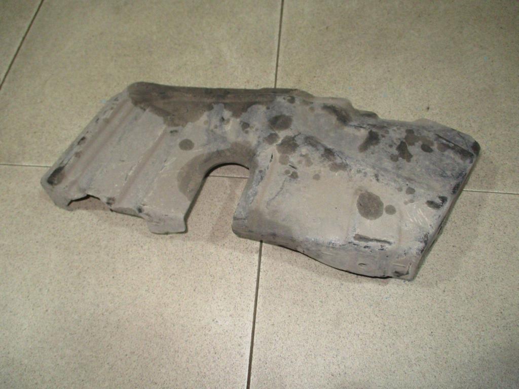 Пыльник двигателя боковой правый, 500 рублей, Пермь