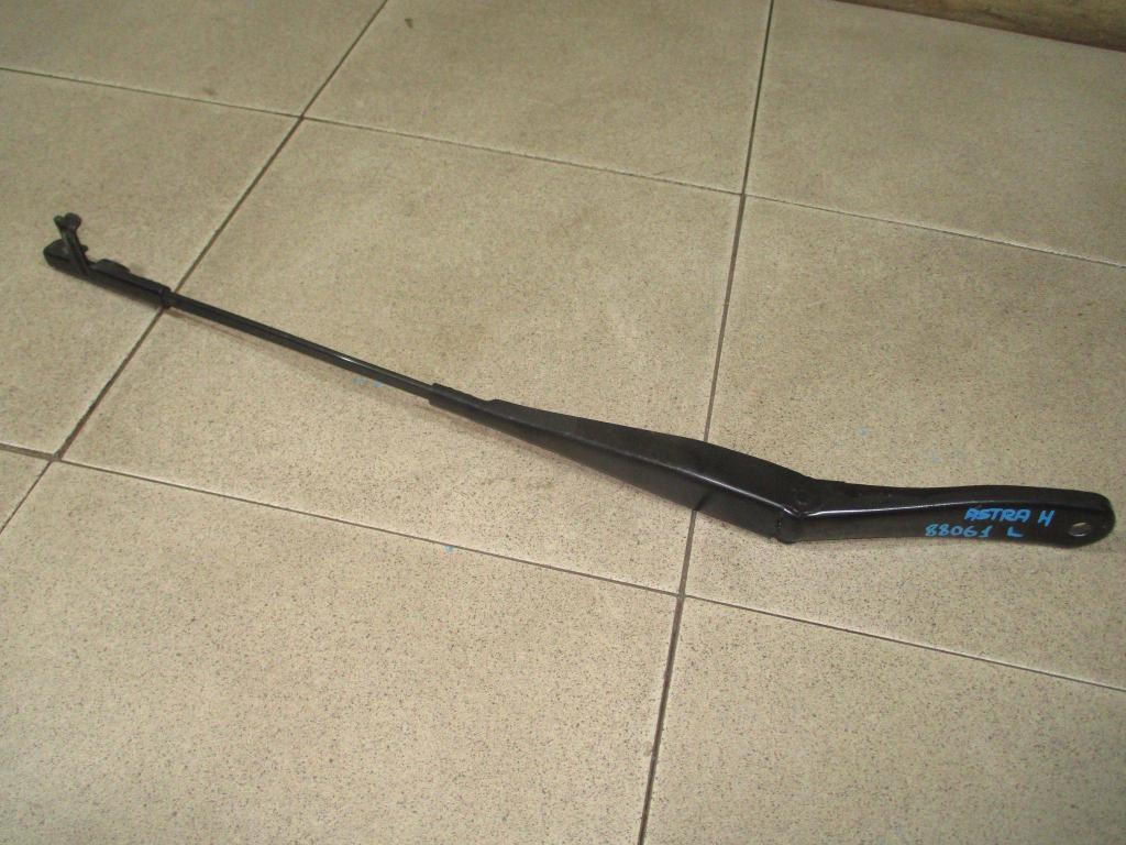 Поводок стеклоочистителя передний левый, 650 рублей, Пермь