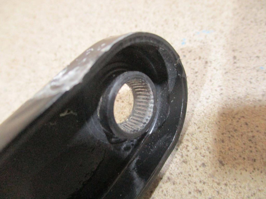 Поводок стеклоочистителя передний левый, 650 рублей, Пермь