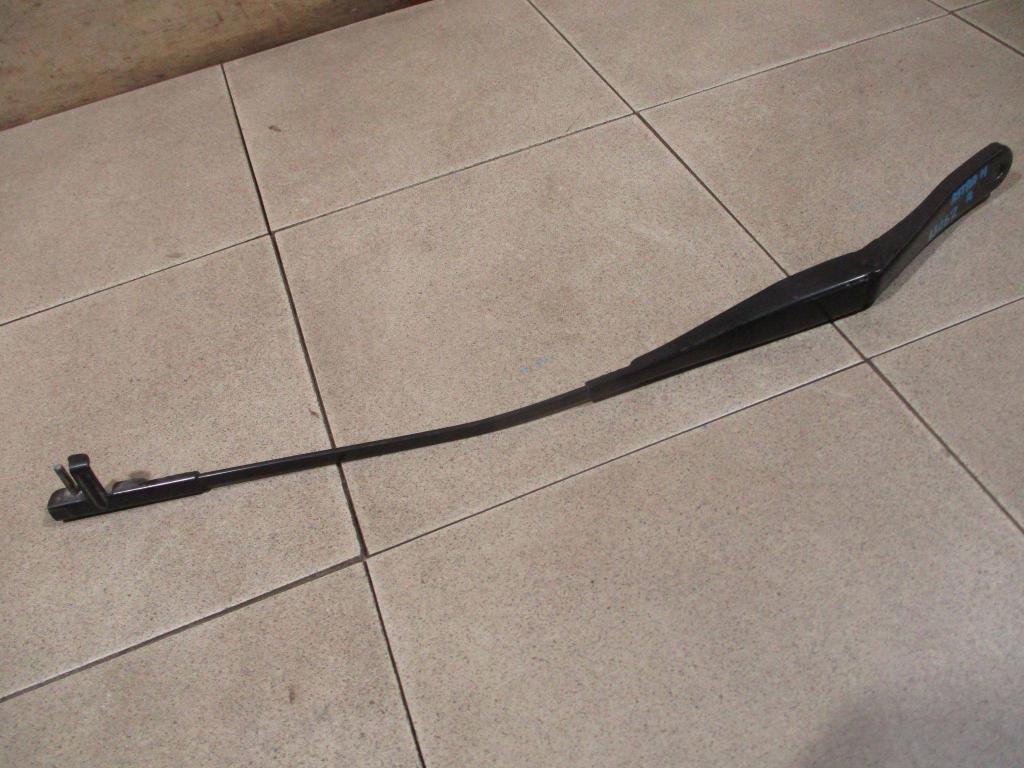 Поводок стеклоочистителя передний правый, 500 рублей, Пермь