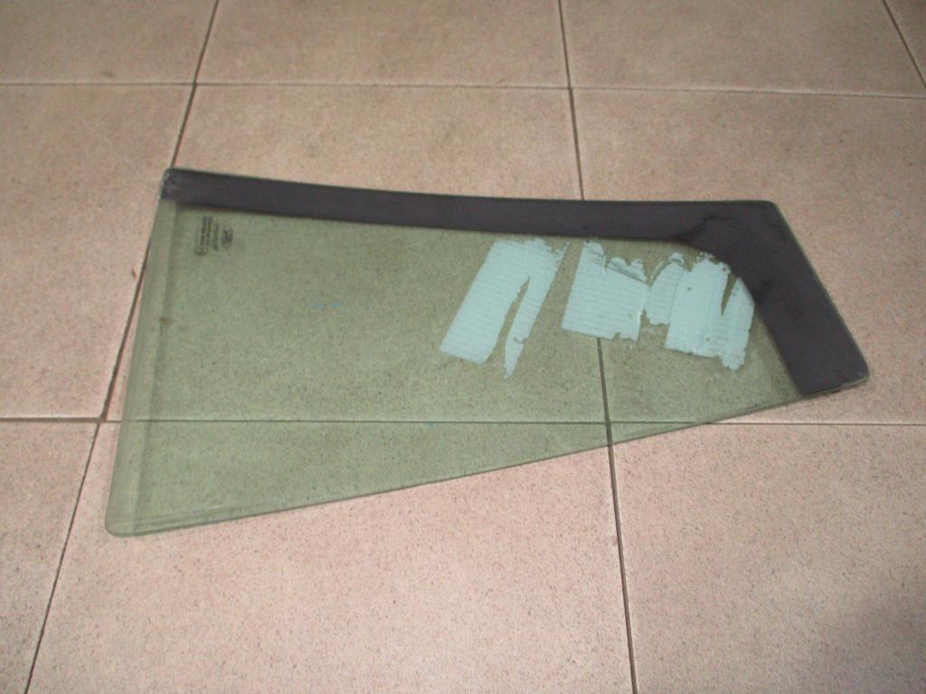Стекло двери задней левой форточка, 500 рублей, Пермь