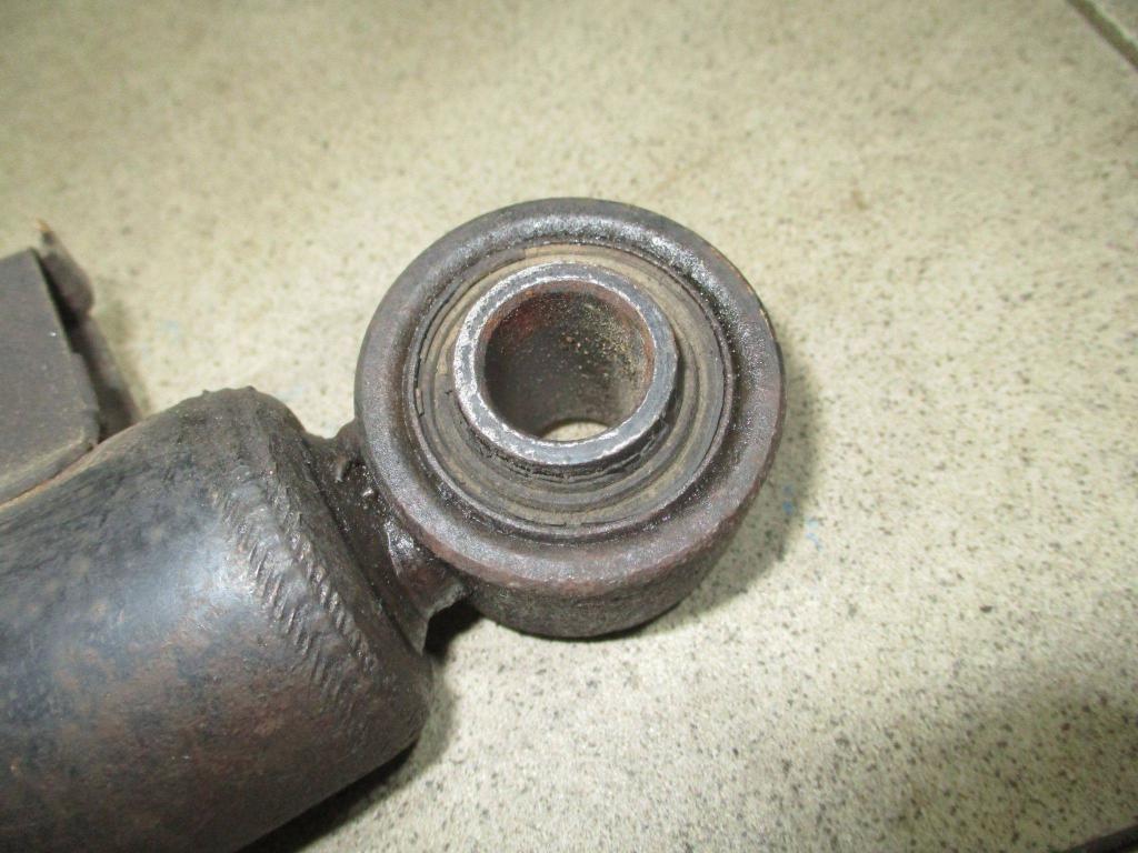 Амортизатор задний, 1000 рублей, Пермь