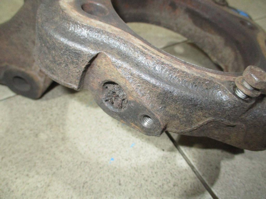 Кулак поворотный передний левый, 2500 рублей, Пермь