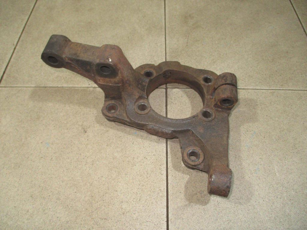 Кулак поворотный передний левый, 2500 рублей, Пермь