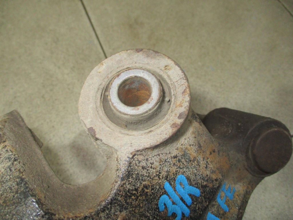 Кулак поворотный задний правый, 2500 рублей, Пермь