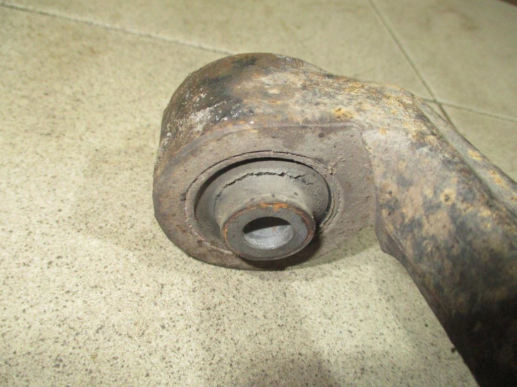 Рычаг задний верхний правый, 1000 рублей, Пермь