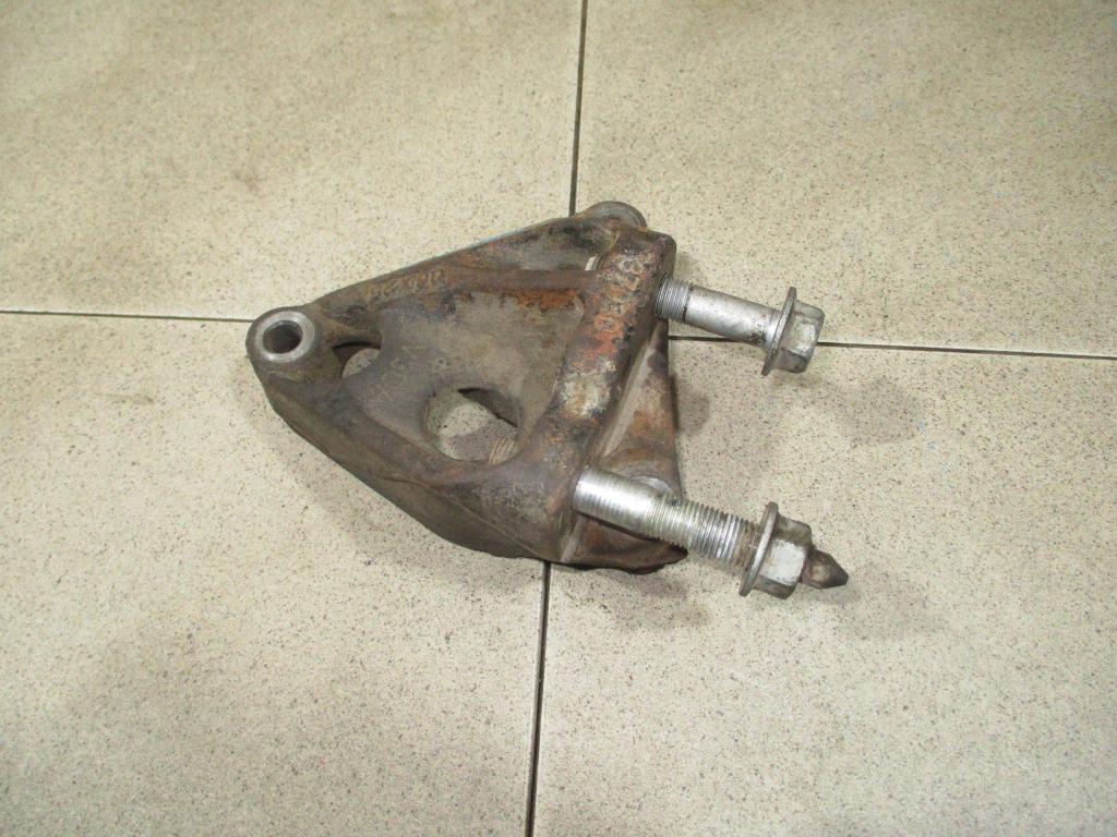 Кронштейн двигателя правый, 700 рублей, Пермь