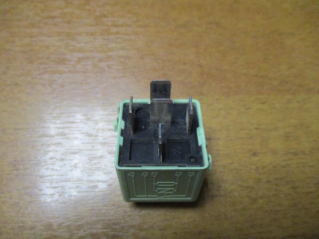 Реле топливного насоса, 500 рублей, Пермь