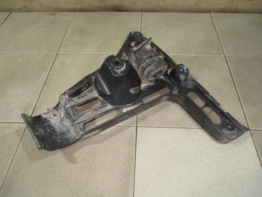 Кронштейн заднего бампера правый, 1000 рублей, Пермь