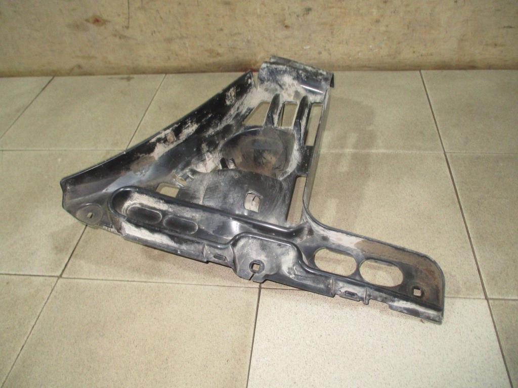 Кронштейн заднего бампера правый, 1000 рублей, Пермь