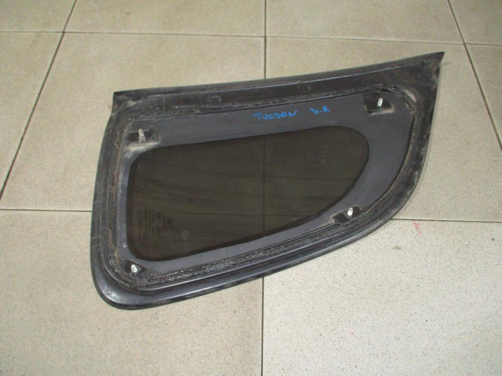 Стекло кузовное глухое правое, 1500 рублей, Пермь