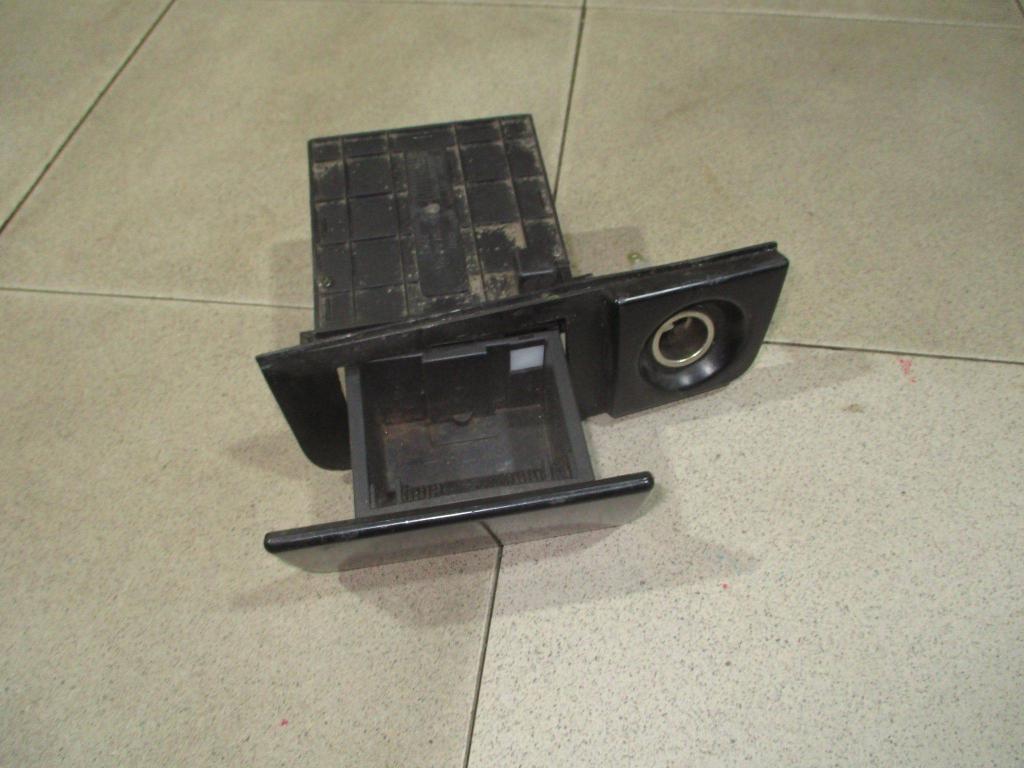 Пепельница передняя, 500 рублей, Пермь