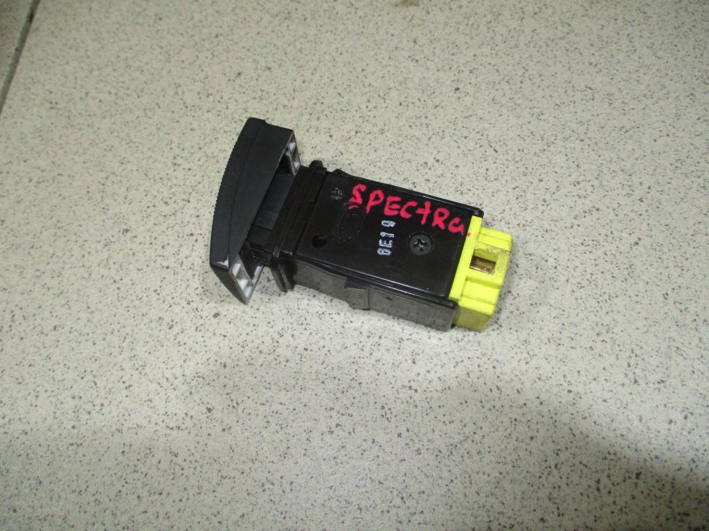 Кнопка обогрева заднего стекла, 500 рублей, Пермь