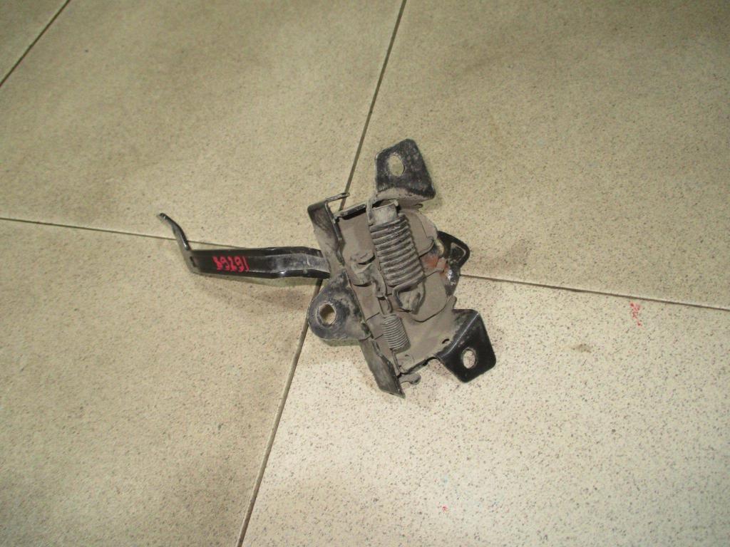 Замок капота, 800 рублей, Пермь